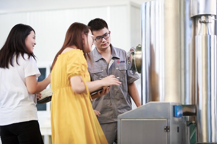 技術(shù)老師講噴霧干燥機(jī)產(chǎn)品知識(shí)